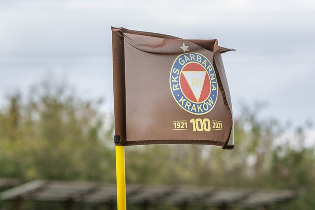 冬窗期真正的强援，巅峰期身价1800万欧，难怪莱昂纳多都看不上！.